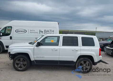 2015 Jeep Patriot High Altitude Edition z USA, uszkodzony, nr VIN 1C4NJRFB6FD217828